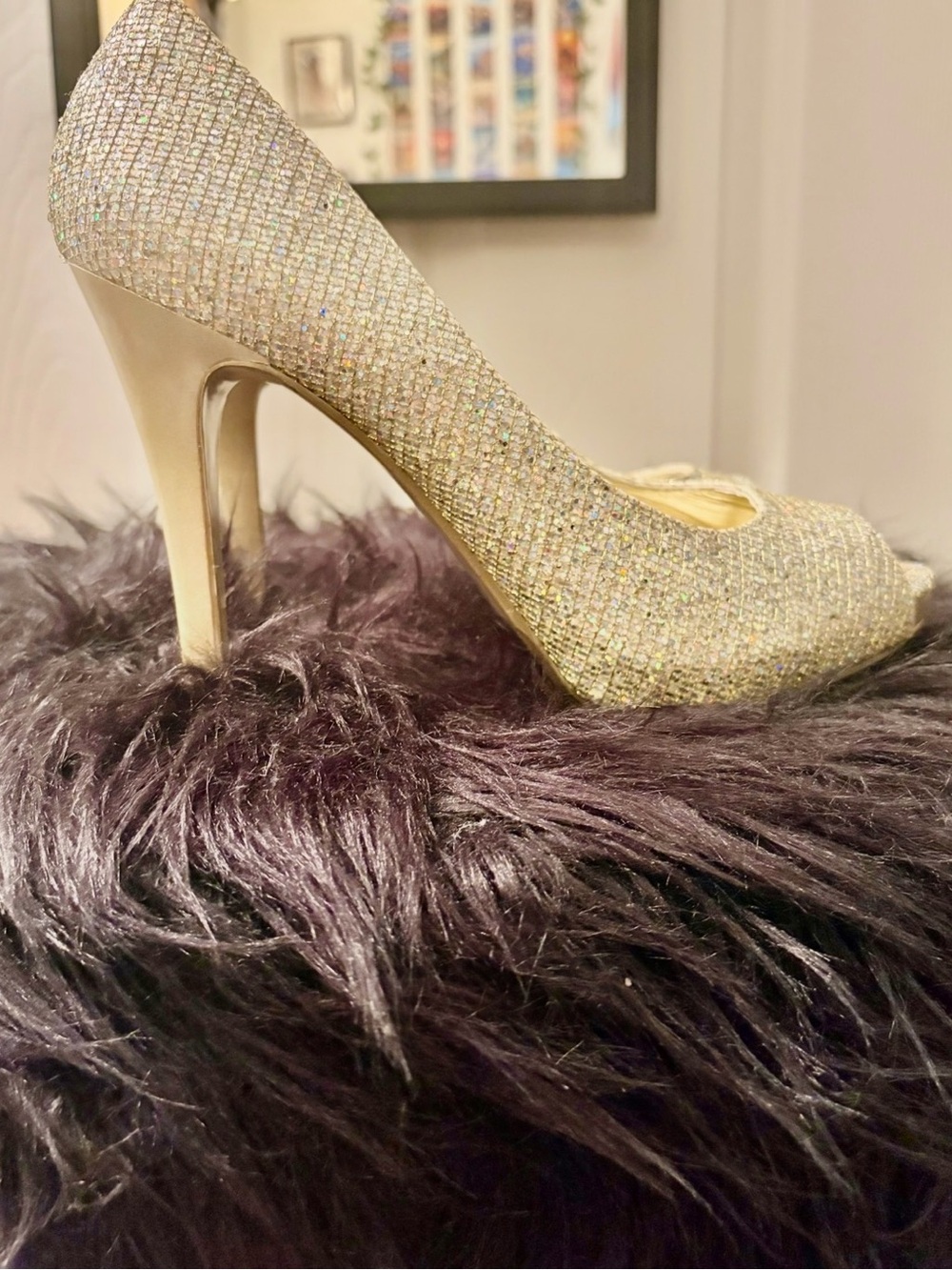 Size 8 Sparkly Gold Nine West Heels